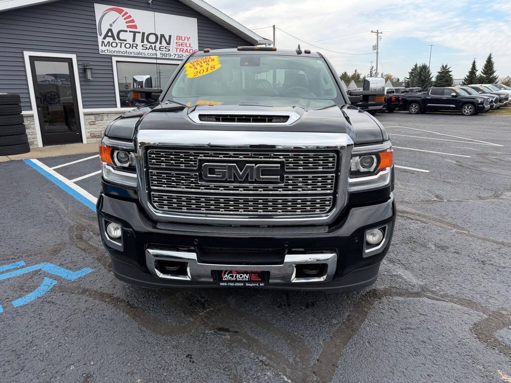Used 2018 GMC Sierra 3500 Denali AWD/4WD image 8