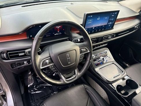 Certified 2023 Lincoln Nautilus Reserve AWD/4WD image 11