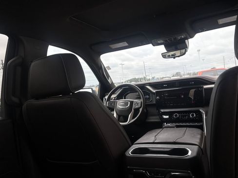 Used 2024 GMC Sierra 1500 Denali w/ Denali Reserve Package image 28