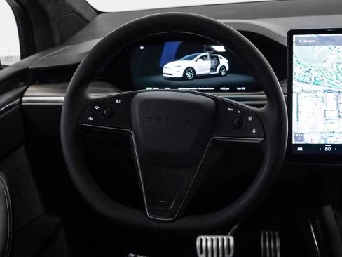 Used 2023 Tesla Model X AWD/4WD image 24