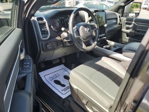 Used 2023 RAM 2500 Big Horn w/ Night Edition AWD/4WD image 12