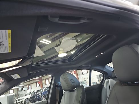 New 2026 BMW 330i Sedan w/ M Sport Package image 30