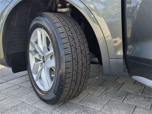 Used 2023 Audi Q5 2.0T Premium w/ Convenience Package image 35