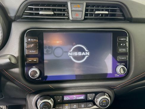 Used 2025 Nissan Versa SR w/ Trunk Package image 18