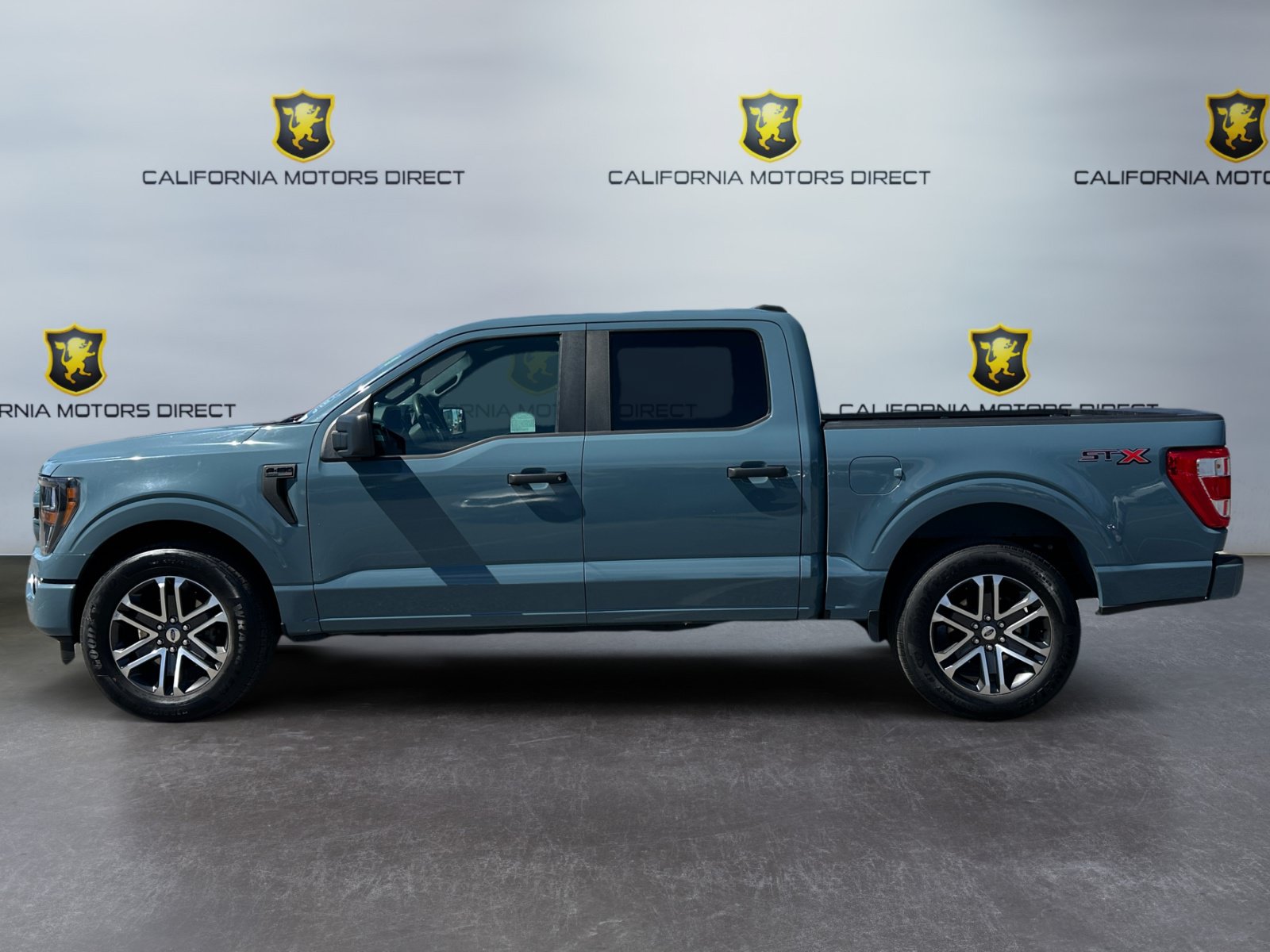 Used 2023 Ford F150 XL w/ STX Appearance Package RWD image 2
