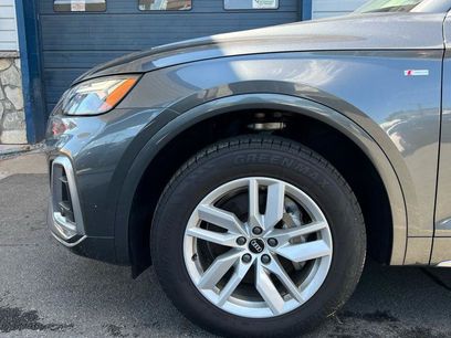 Used 2022 Audi Q5 2.0T Premium w/ Convenience Package
