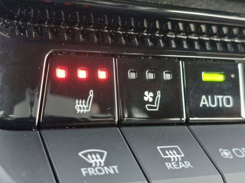 Certified 2024 Toyota Land Cruiser w/ Premium Package image 13