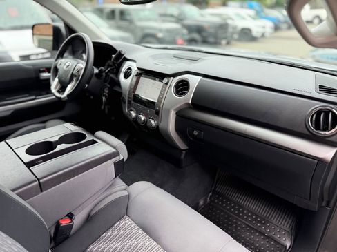 Used 2020 Toyota Tundra SR5 RWD image 11