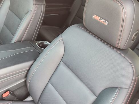 Used 2024 Chevrolet Traverse Z71 w/ LPO, Floor Liner Package AWD/4WD image 24