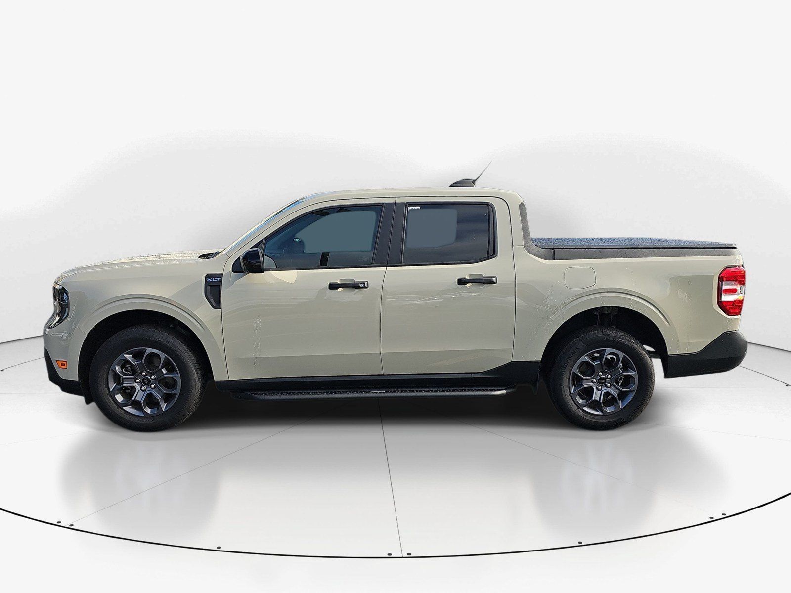 Used 2025 Ford Maverick XLT w/ XLT Luxury Package FWD image 6