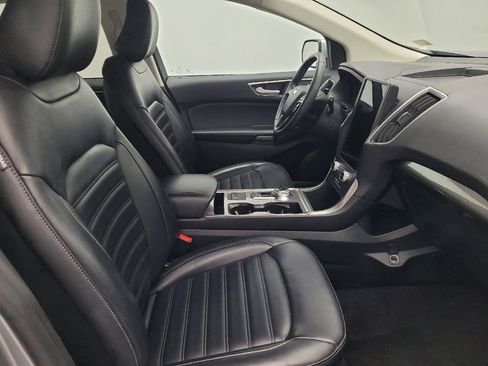 Used 2024 Ford Edge SEL image 21