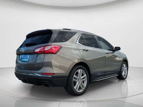 Used 2018 Chevrolet Equinox Premier FWD image 5