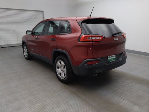 Used 2017 Jeep Cherokee Sport FWD image 5