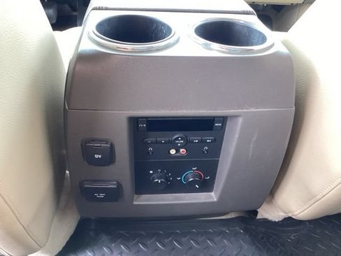 Used 2012 Ford Expedition XLT AWD/4WD image 15