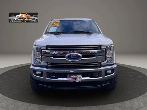 Used 2019 Ford F250 Lariat w/ Lariat Value Package image 2