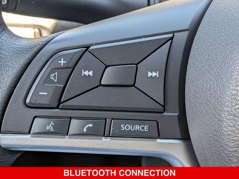 Used 2021 Nissan Versa S FWD image 19