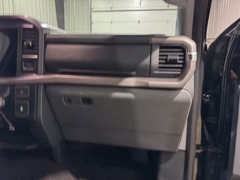 Used 2025 Ford F150 XLT w/ Equipment Group 301A Standard AWD/4WD image 26