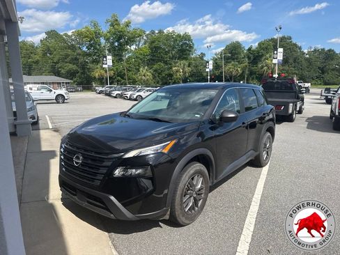 Used 2024 Nissan Rogue S FWD image 1