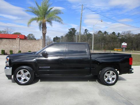 Used 2017 Chevrolet Silverado 1500 LT w/ All Star Edition image 27