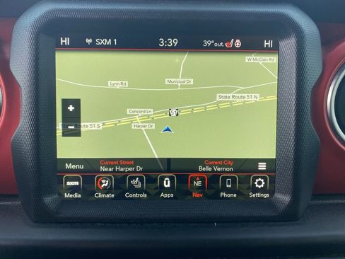 Certified 2022 Jeep Gladiator Rubicon w/ Cold Weather Group image 37