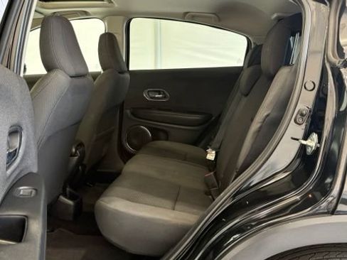 Used 2021 Honda HR-V EX image 15