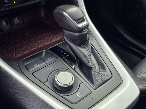 Used 2023 Toyota RAV4 Limited w/ Limited Grade Weather Package image 17