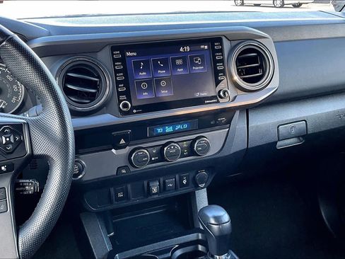 Used 2023 Toyota Tacoma TRD Off-Road image 7
