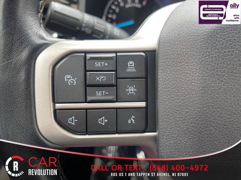 Used 2023 Ford Expedition Max Limited AWD/4WD image 32