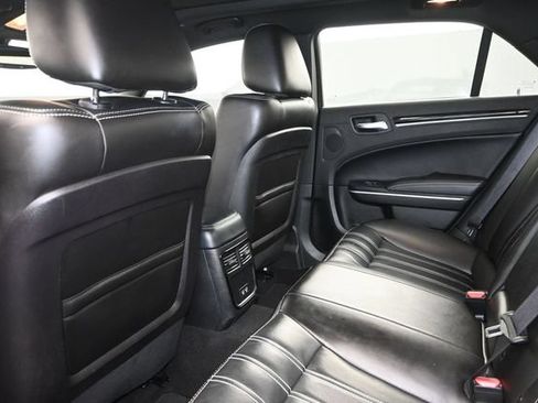Used 2023 Chrysler 300 S RWD image 10