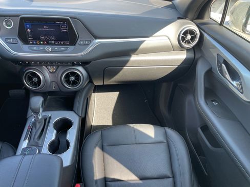 Used 2021 Chevrolet Blazer LT image 6