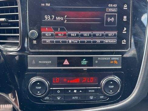 Used 2019 Mitsubishi Outlander SEL FWD image 12