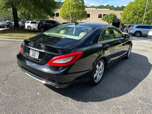 Used 2012 Mercedes-Benz CLS 550 image 5