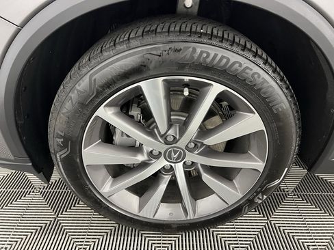 Used 2025 Acura MDX w/ Technology Package image 10