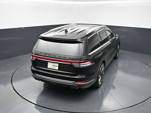Used 2023 Lincoln Aviator Reserve w/ Equipment Group 201A AWD/4WD image 22