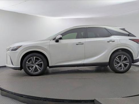 Used 2024 Lexus RX 350 Premium w/ Accessory Package (Z1) FWD image 3