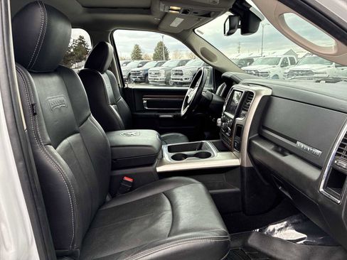 Used 2017 RAM 1500 Laramie w/ Convenience Group image 26