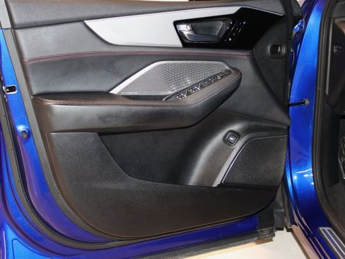 Used 2023 Acura MDX A-Spec image 35