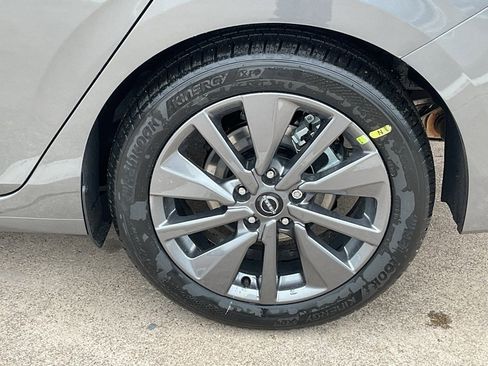 New 2026 Nissan Sentra SL image 8