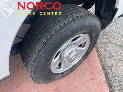 Used 2021 RAM 3500 Tradesman image 12