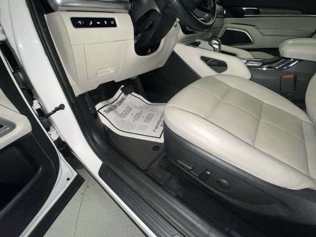 Used 2021 Kia Telluride EX w/ EX Premium Package FWD image 12