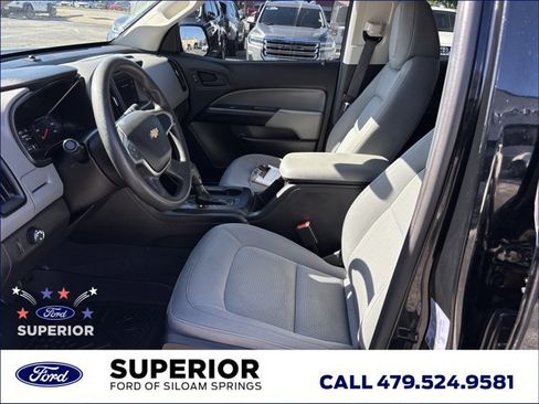 Used 2021 Chevrolet Colorado W/T w/ WT Convenience Package RWD image 14
