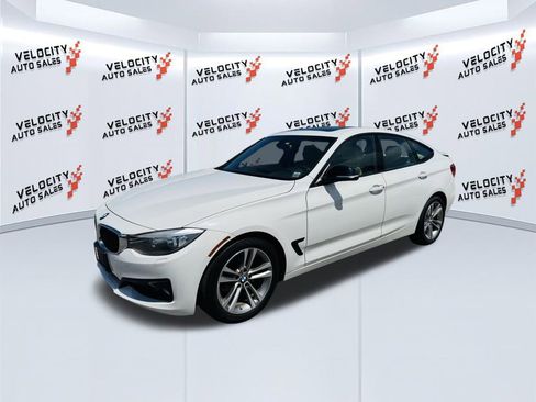 Used 2015 BMW 328i Gran Turismo xDrive image 7