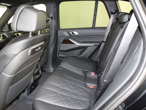 New 2026 BMW X5 xDrive40i w/ M Sport Package image 21