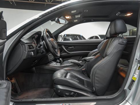 Used 2009 BMW M3 Coupe RWD image 4