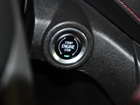 Used 2023 Chevrolet TrailBlazer RS w/ Sun and Liftgate Package AWD/4WD image 25