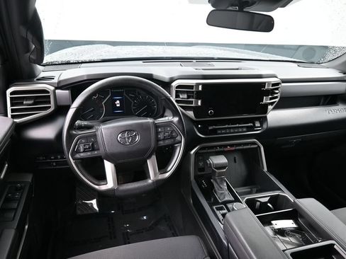 Used 2025 Toyota Tundra SR5 w/ SR5 Convenience Package AWD/4WD image 11