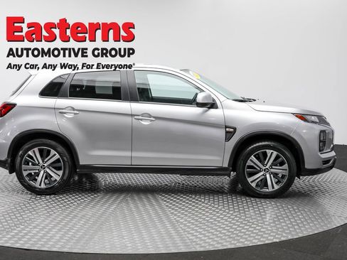 Used 2024 Mitsubishi Outlander Sport ES image 4