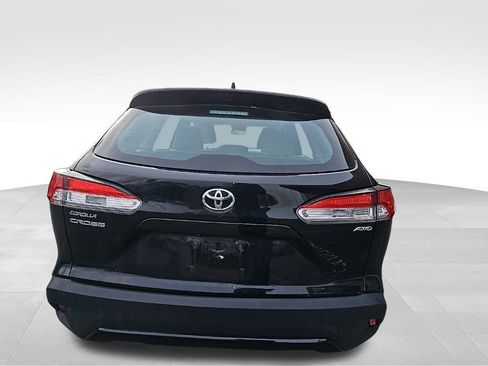 Used 2023 Toyota Corolla Cross L image 7