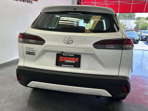Used 2026 Toyota Corolla Cross L FWD image 4