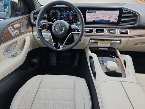 New 2026 Mercedes-Benz GLE 450 4MATIC Coupe image 13